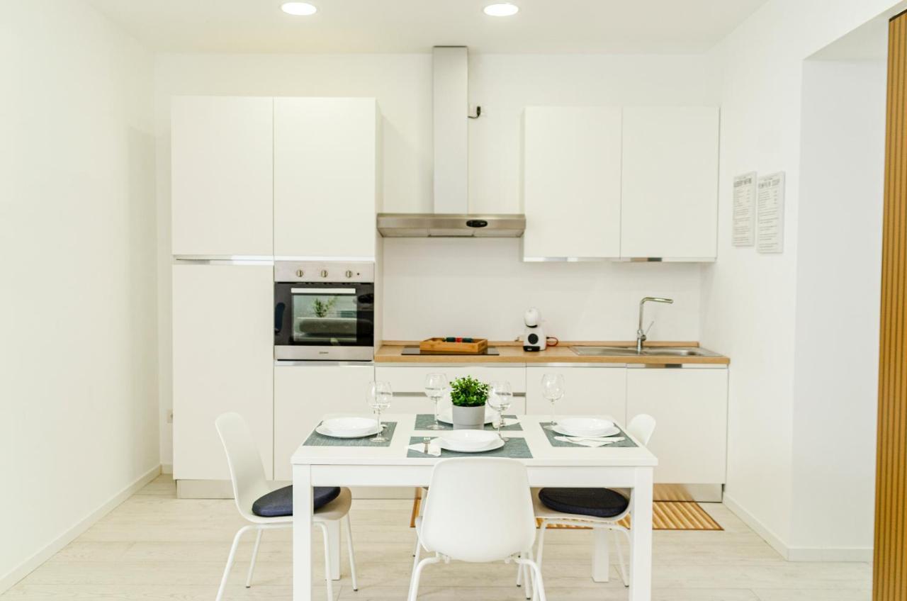 Spa & Relax Aesthetic Apartment 50M Dal Mare Monopoli Esterno foto