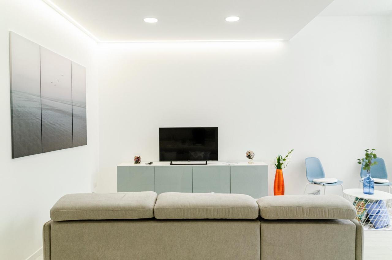 Spa & Relax Aesthetic Apartment 50M Dal Mare Monopoli Esterno foto