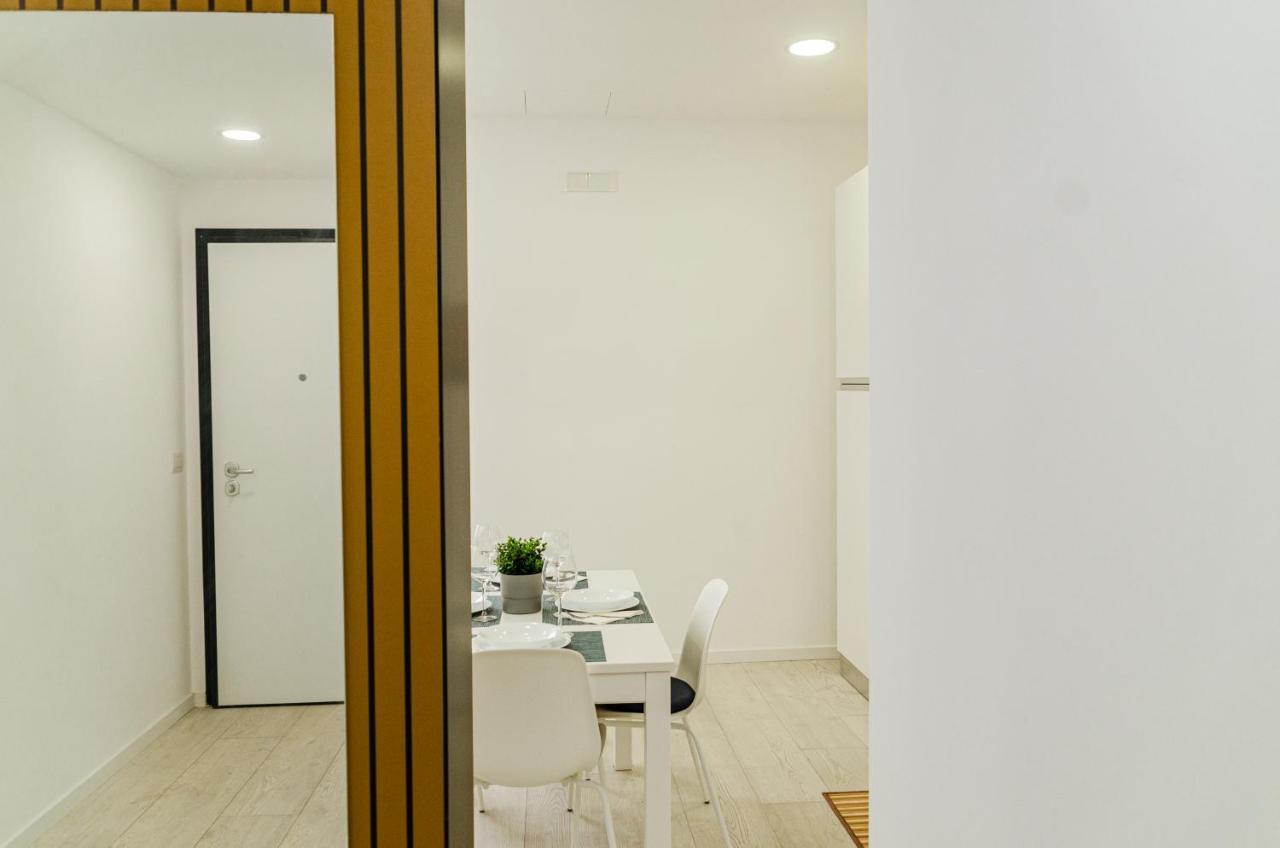 Spa & Relax Aesthetic Apartment 50M Dal Mare Monopoli Esterno foto