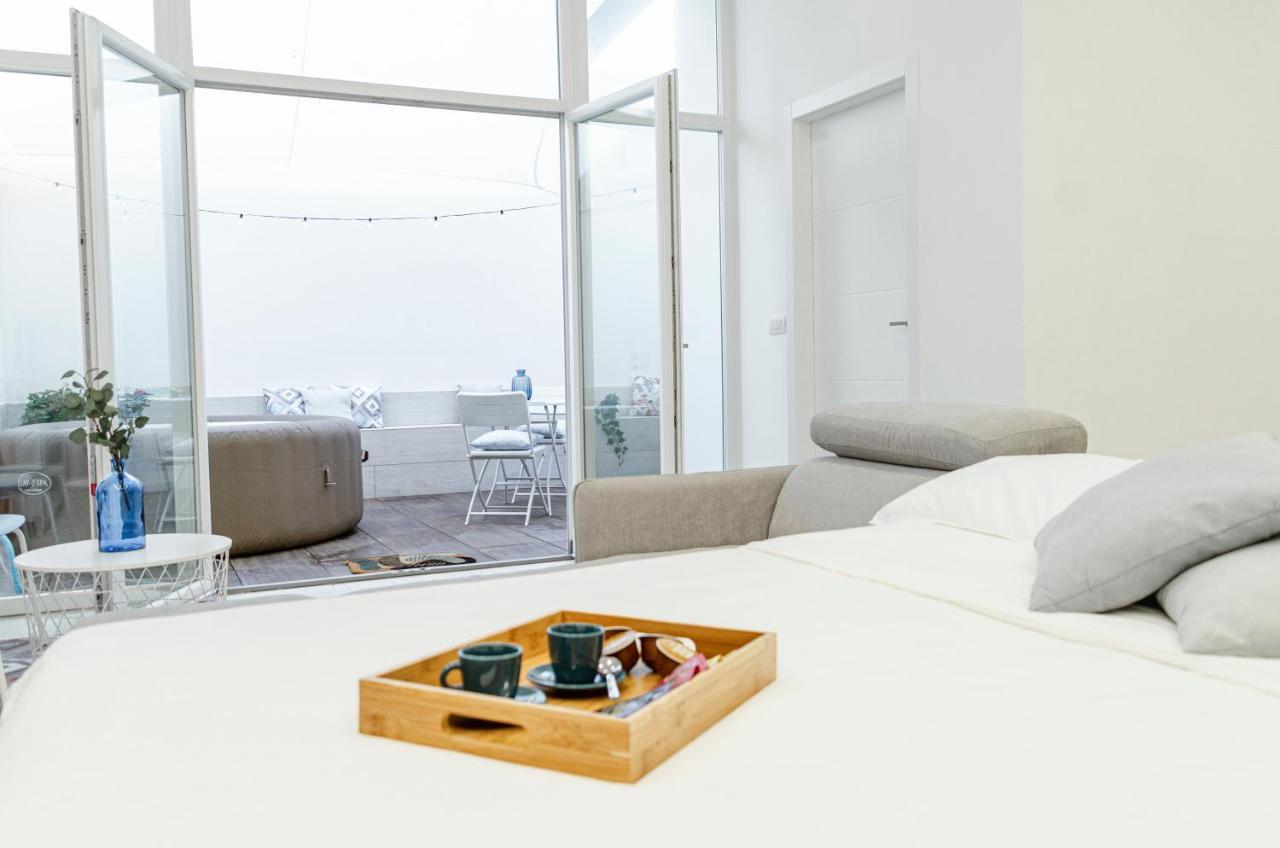 Spa & Relax Aesthetic Apartment 50M Dal Mare Monopoli Esterno foto